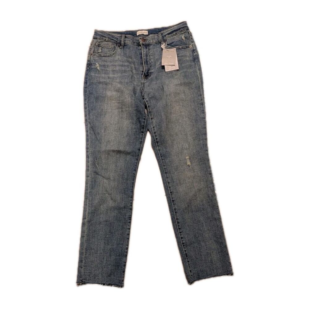 Oliver Logan NWT Women's Straight Leg Jeans - Button Replacement